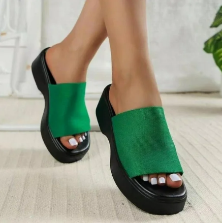 Damen-Plateauschuhe von modora.at Damen-Plateauschuhe von modora.at