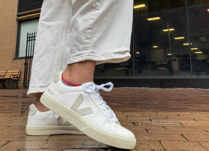 Weiße Damenschuhe von Modora.hr