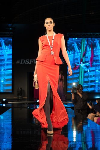 Elegante Damenkleider  9